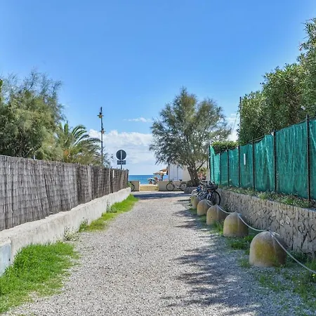 Stella Di Amalfi مارينا دي كامبو